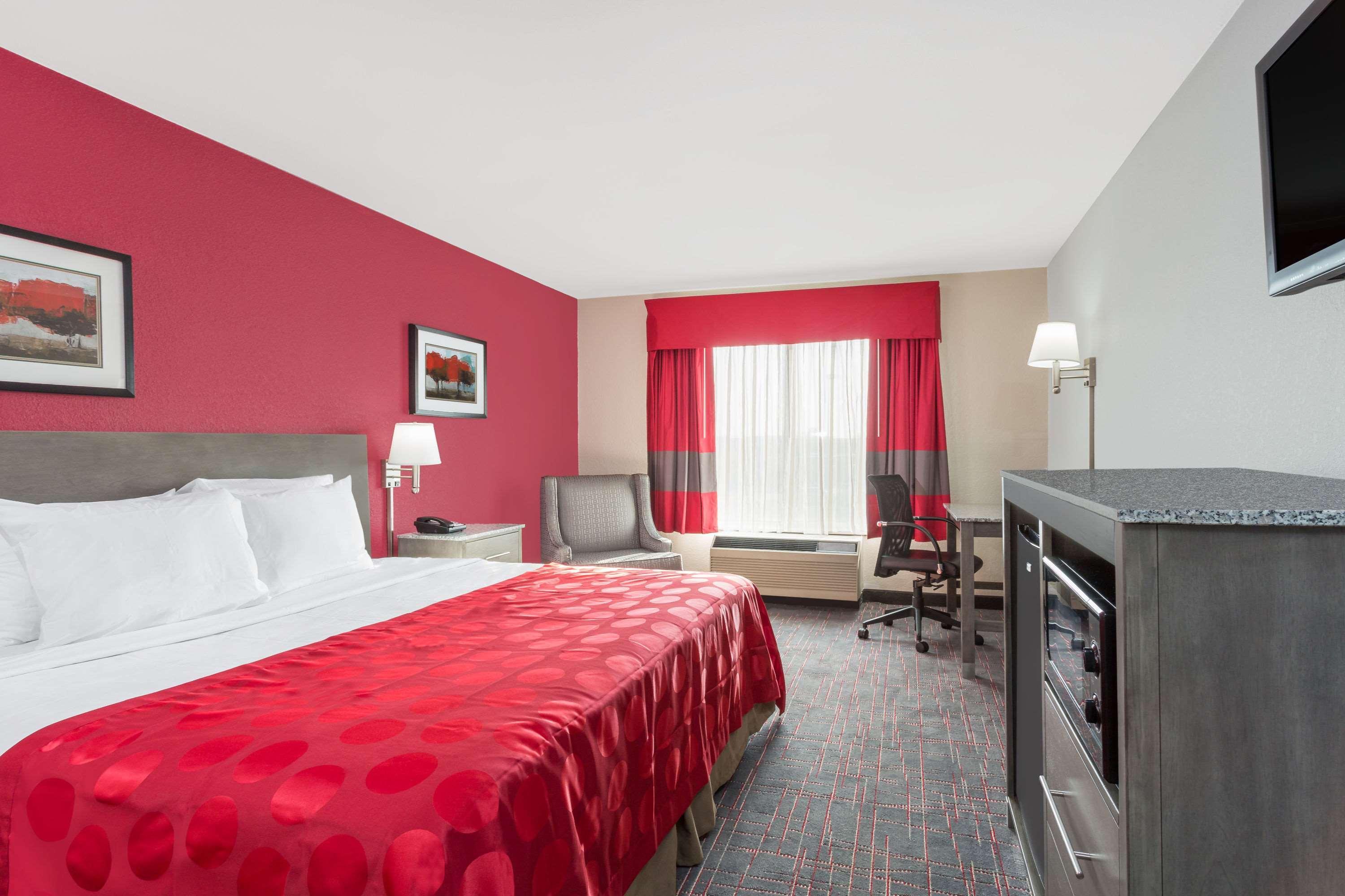 Clarion Pointe - Greensboro Coliseum Area Extérieur photo